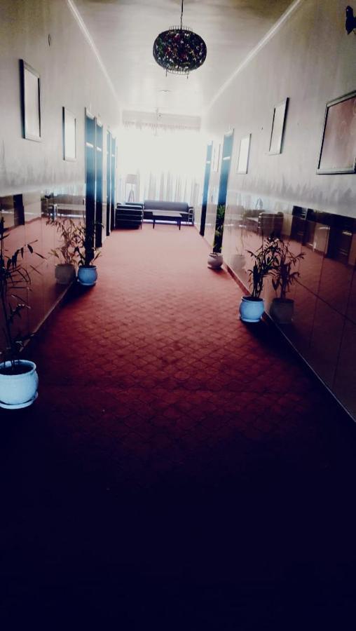 Primrose Hotel And Restaurant ソニパット エクステリア 写真